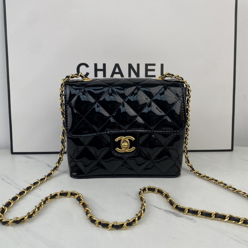 Chanel Handbags 854